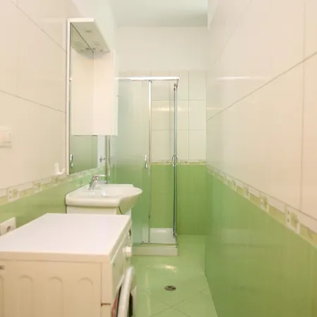 Apartament Fm 2 Wlora