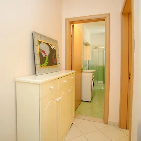 Apartament Fm 2