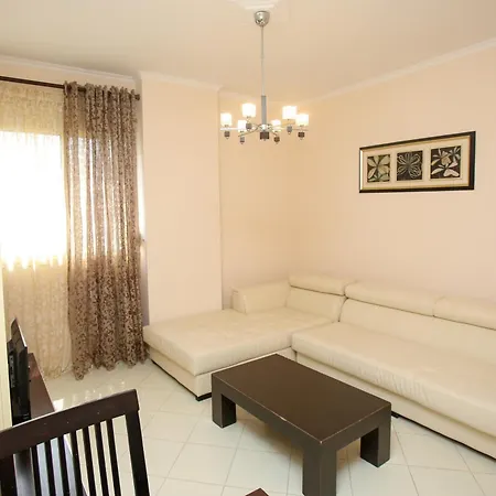 Apartament Fm 2